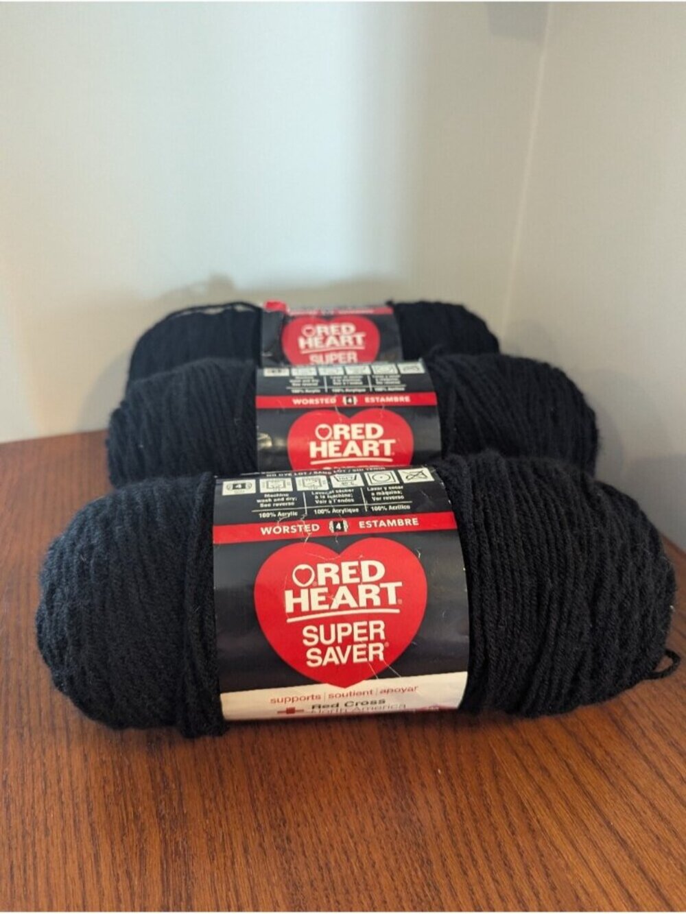 Red Heart Yarn 3 Skiens Of Acrylic #4 Worsted Weight Black Yarn 3- 7oz Each